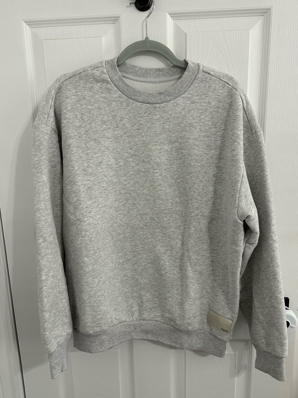 Vuori Oversized Crew - Size small
